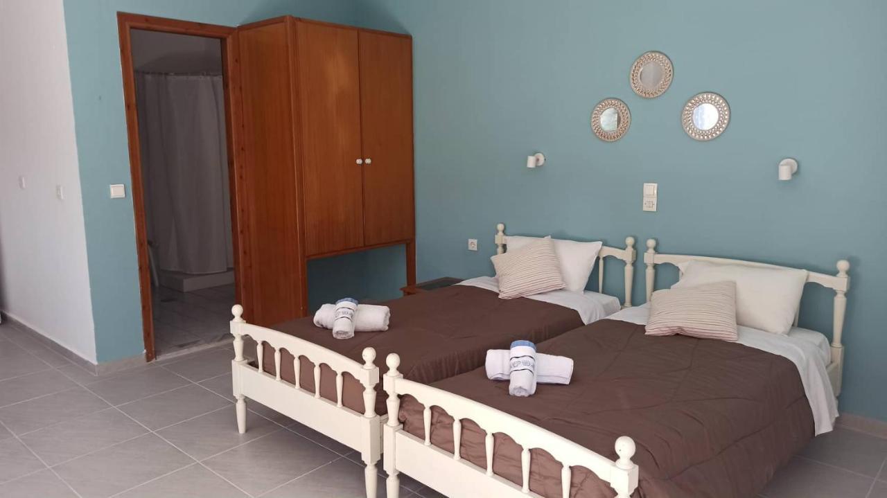 Andreas Apartments Agios Georgios Pagon Exterior foto