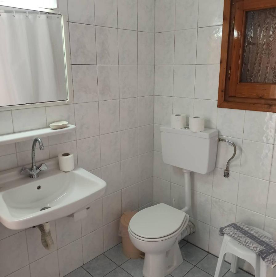 Andreas Apartments Agios Georgios Pagon Exterior foto