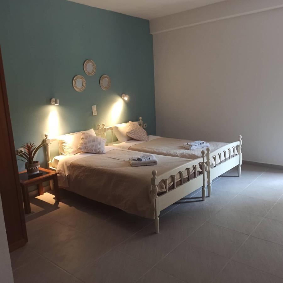 Andreas Apartments Agios Georgios Pagon Exterior foto