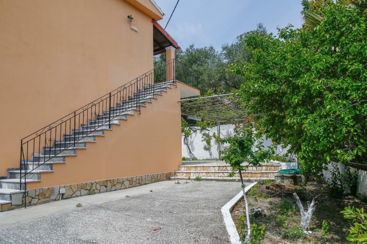 Andreas Apartments Agios Georgios Pagon Exterior foto