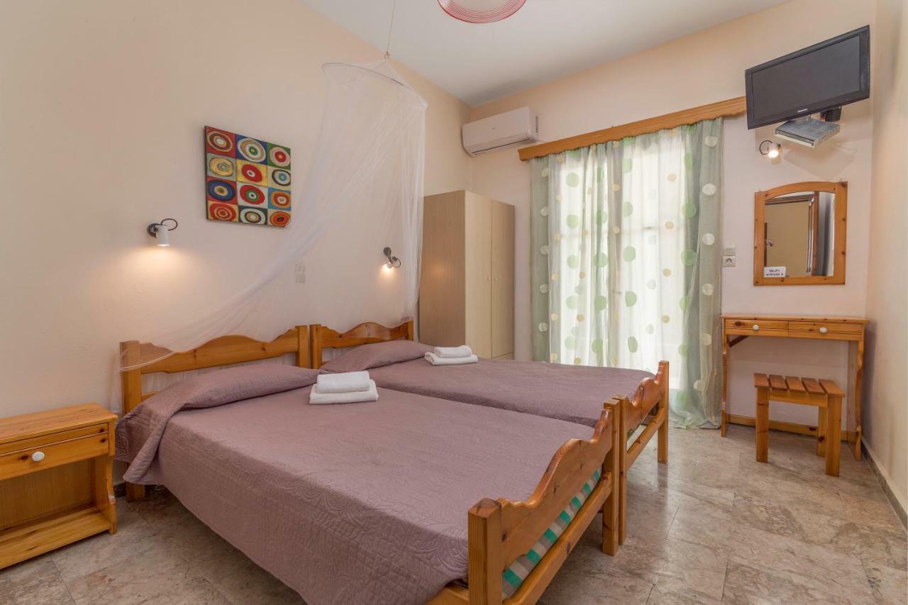 Andreas Apartments Agios Georgios Pagon Exterior foto